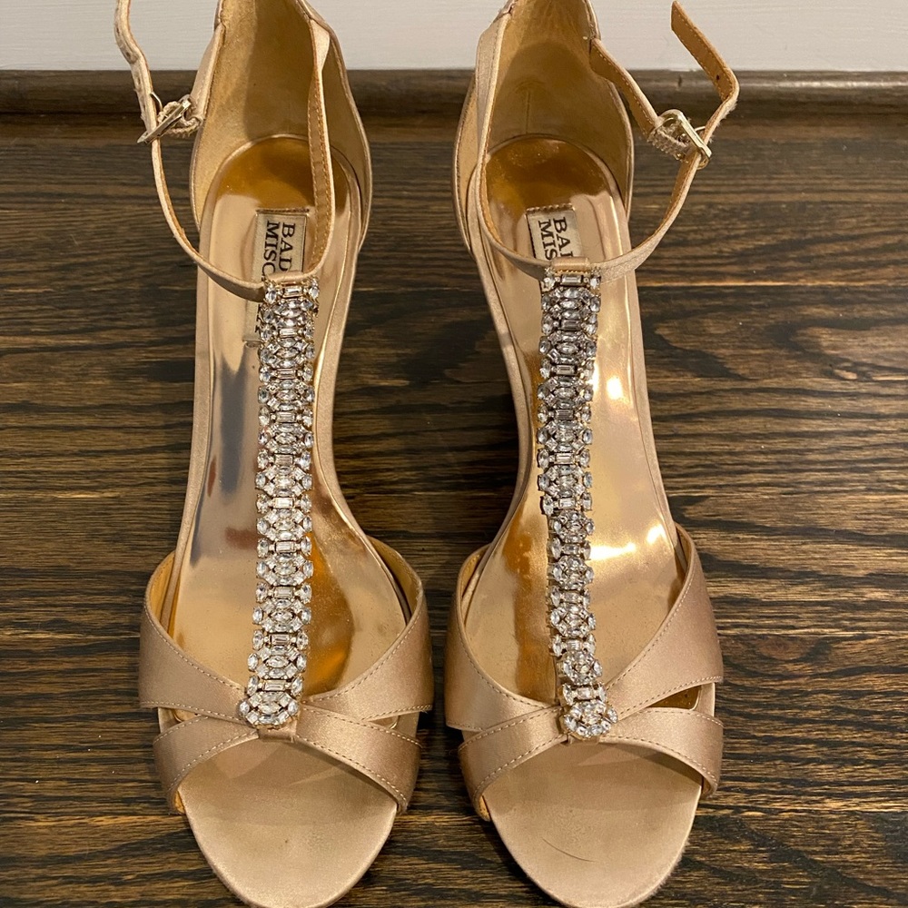 Badgley Mishka Romance Wedge Heel